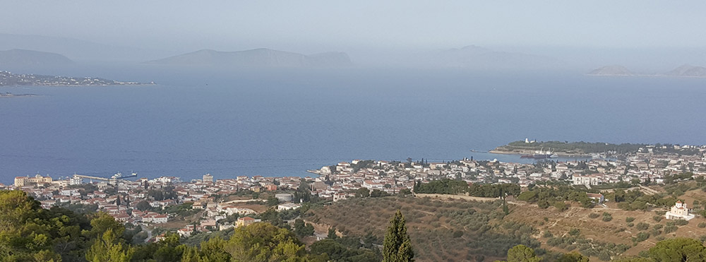 Spetses: one of the 50 best places to travel in 2016, according to Business Insider!