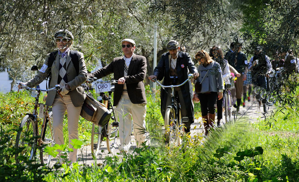 Έρχεται το 4ο Tweed Run! Έρχεται το 4ο Tweed Run!