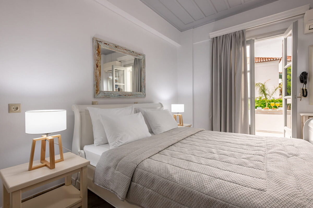 Standard Rooms - Thimaras Hotel