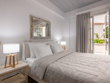 Standard Rooms - Thimaras Hotel