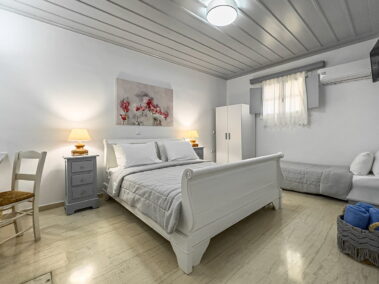 Studio - Thimaras Hotel