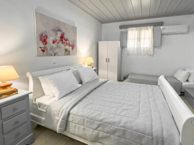Studio - Thimaras Hotel